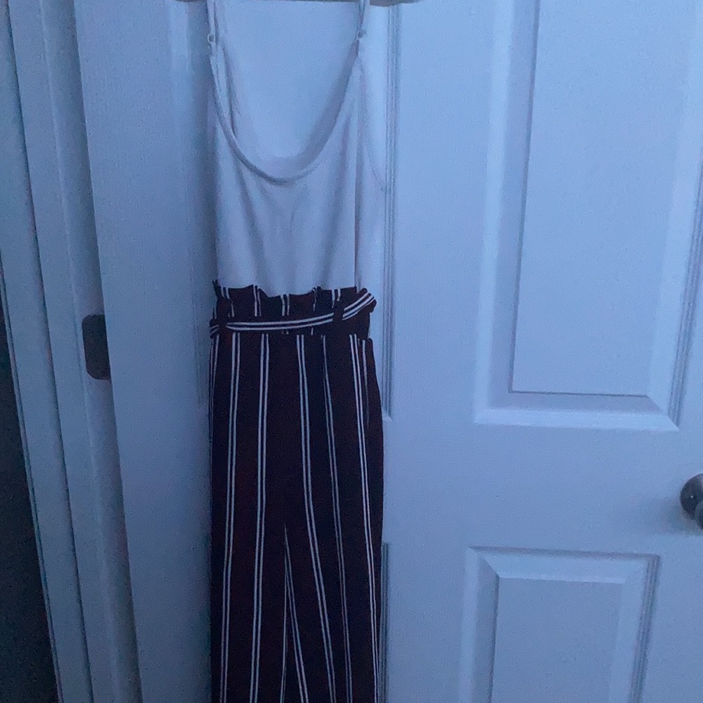 Jumper - Picture 2 of 2